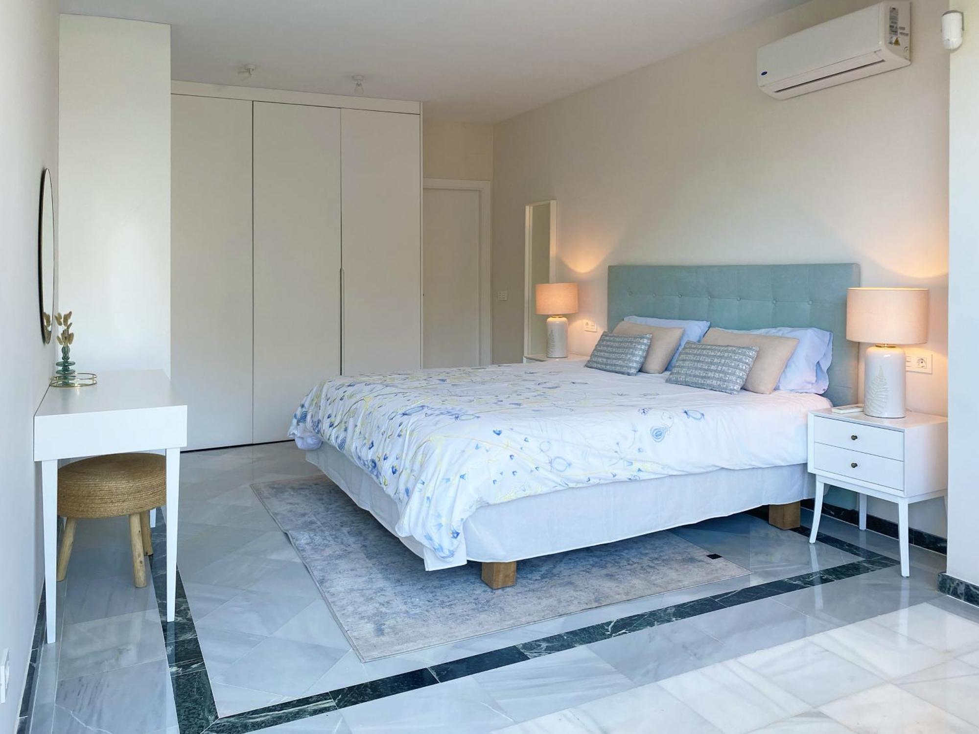 Fantastic 2 Minutes Walk From The Beach *